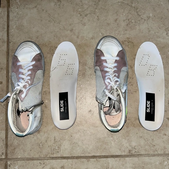 Like new Golden Goose “slide” sneakers. - Picture 7 of 7